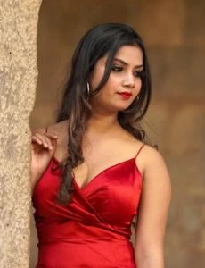 call girl service in Jhusi Kohna