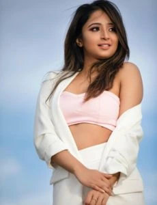 Jhusi Kohna call girls